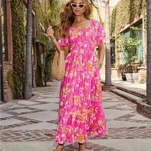 Vici Maxi Dress- M